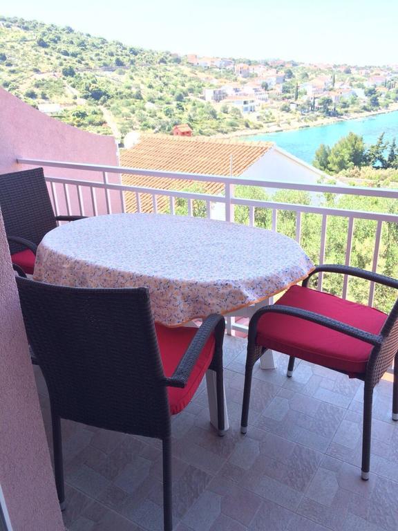 Apartments Pisac Ražanj Exterior foto